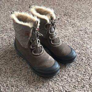 Clark’s Muckers Mist Winter Boots / Rain Boots